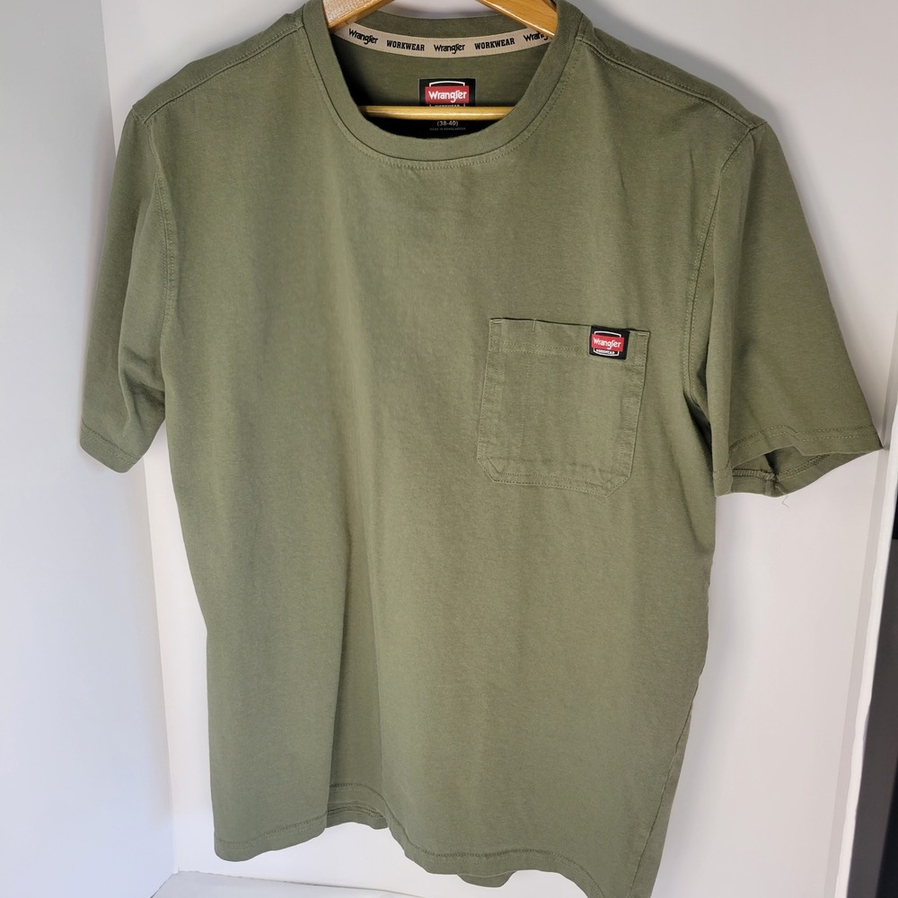 Wrangler Workwear Mens Medium Olive Green Pocket T-Shirt Cotton WKW55281